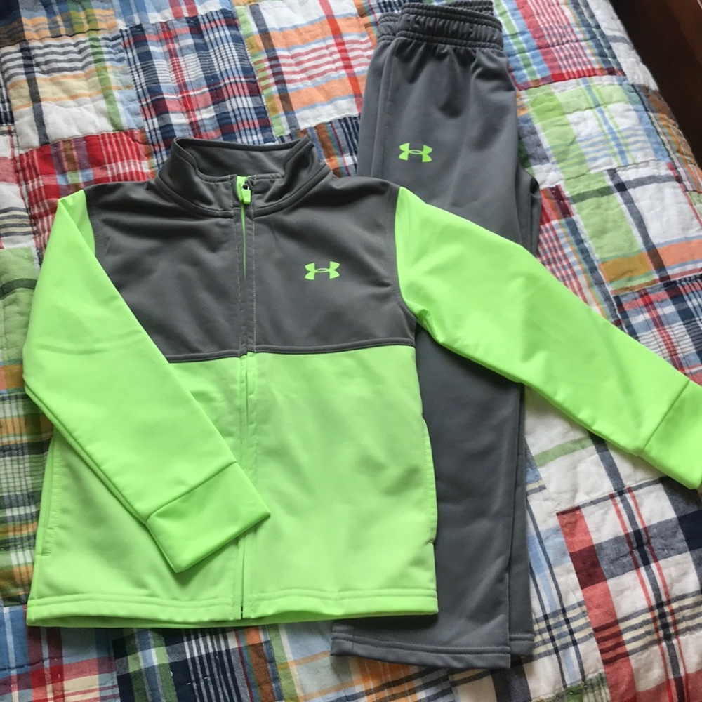 Boys Matching Under Armour Set EUC